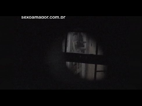 ❤️ Blondie hè videoregistrata in segretu da un voyeur di u quartieru nascostu daretu à i mattoni cavi ❤❌ Porno à co.sitevox.top ❌❤