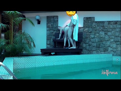 ❤️ Boss invita a cameriera à a piscina, ma ùn pudia resiste à un caldu ❤❌ Porno à co.sitevox.top ❌❤
